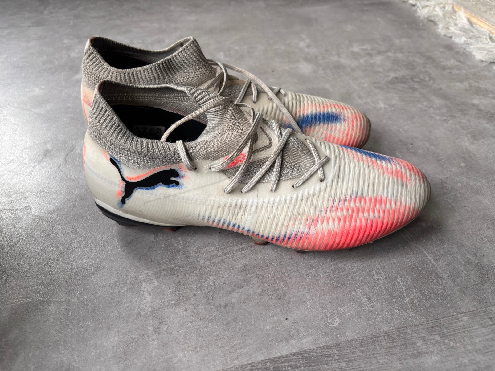 Voetbalschoenen met noppen, Sport en Fitness, Voetbal, Maat XS of kleiner, Ophalen of Verzenden, Gebruikt, Schoenen