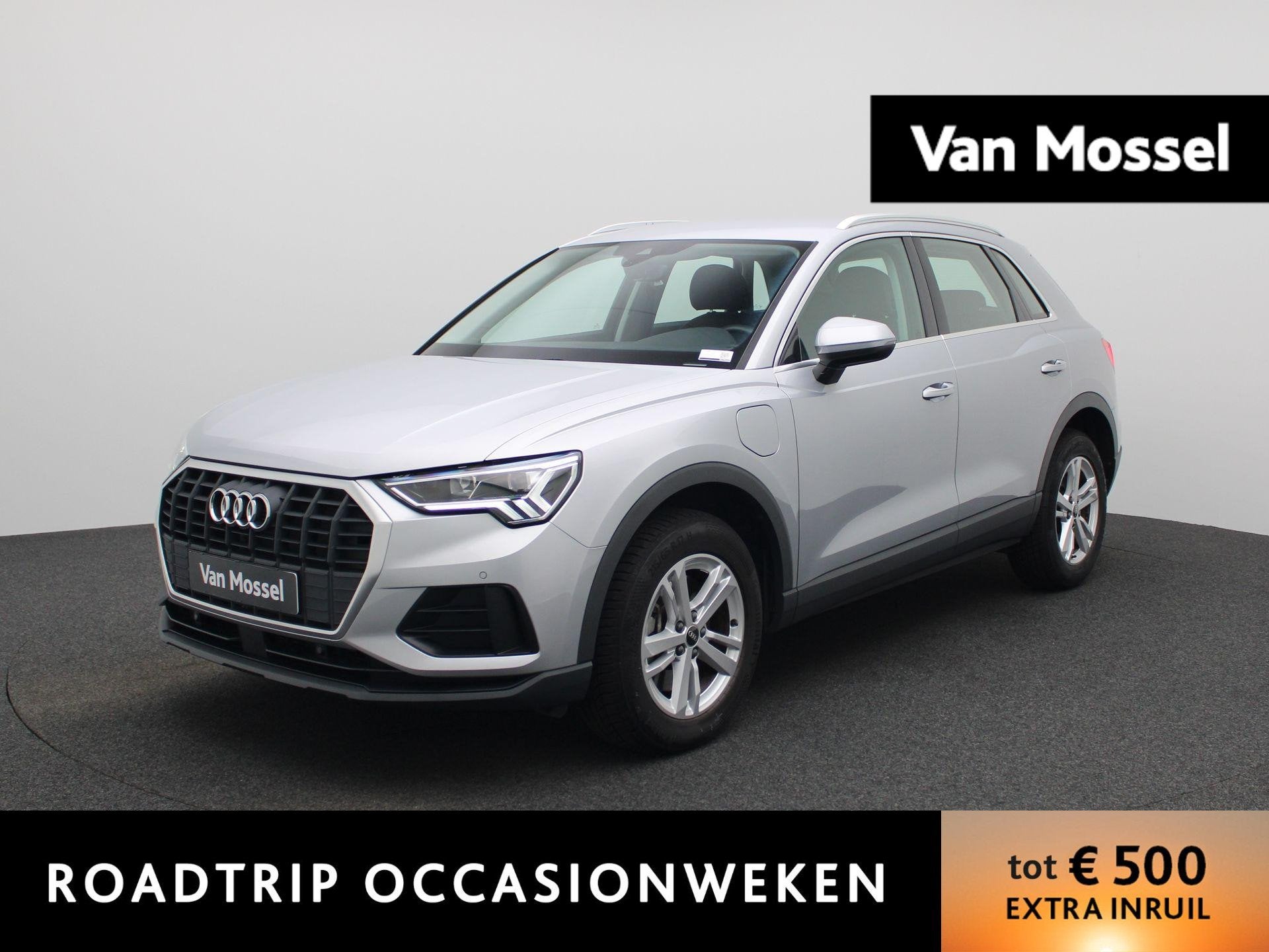 Audi Q3 45 TFSI-e S tronic Bus. Ed. Attraction | ACHTERUITRI, Auto's, Audi, 12 maanden, Stof, Zwart, 4 cilinders