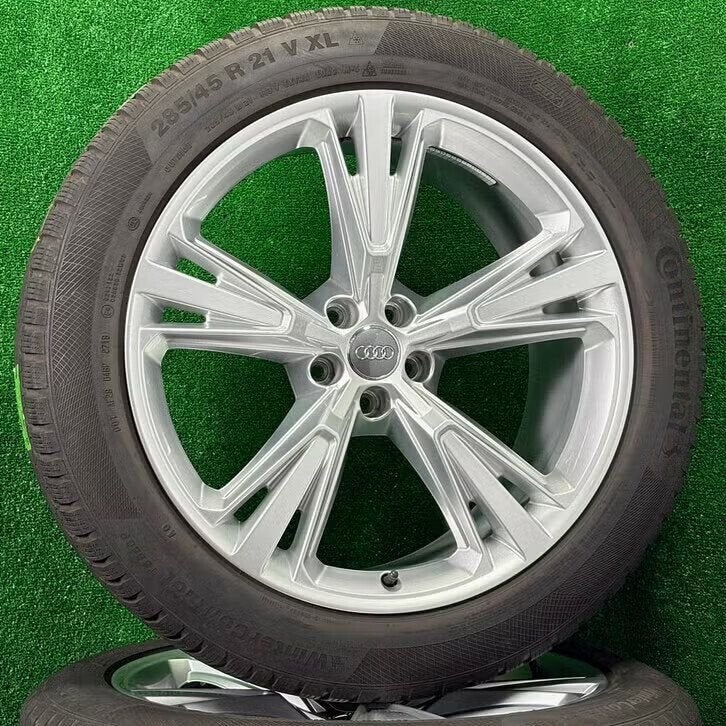 Originele 21 inch Audi S-line velgen winterbanden Q7 SQ7 Q8, Audi, Gebruikt, 285 mm, Banden en Velgen