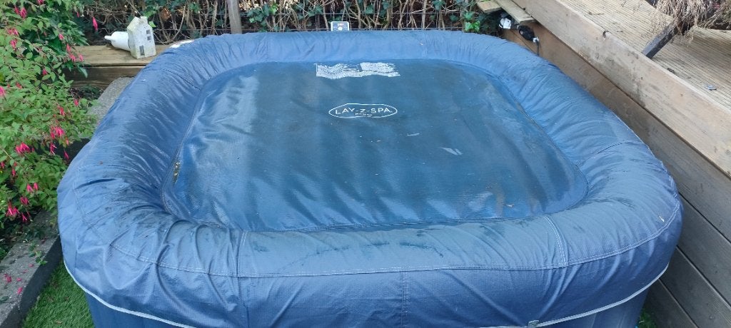 Lay-Z-Spa opblaasbare jacuzzi met deksel (120x120), Ophalen, Gebruikt, Afdekzeil, Opblaasbaar