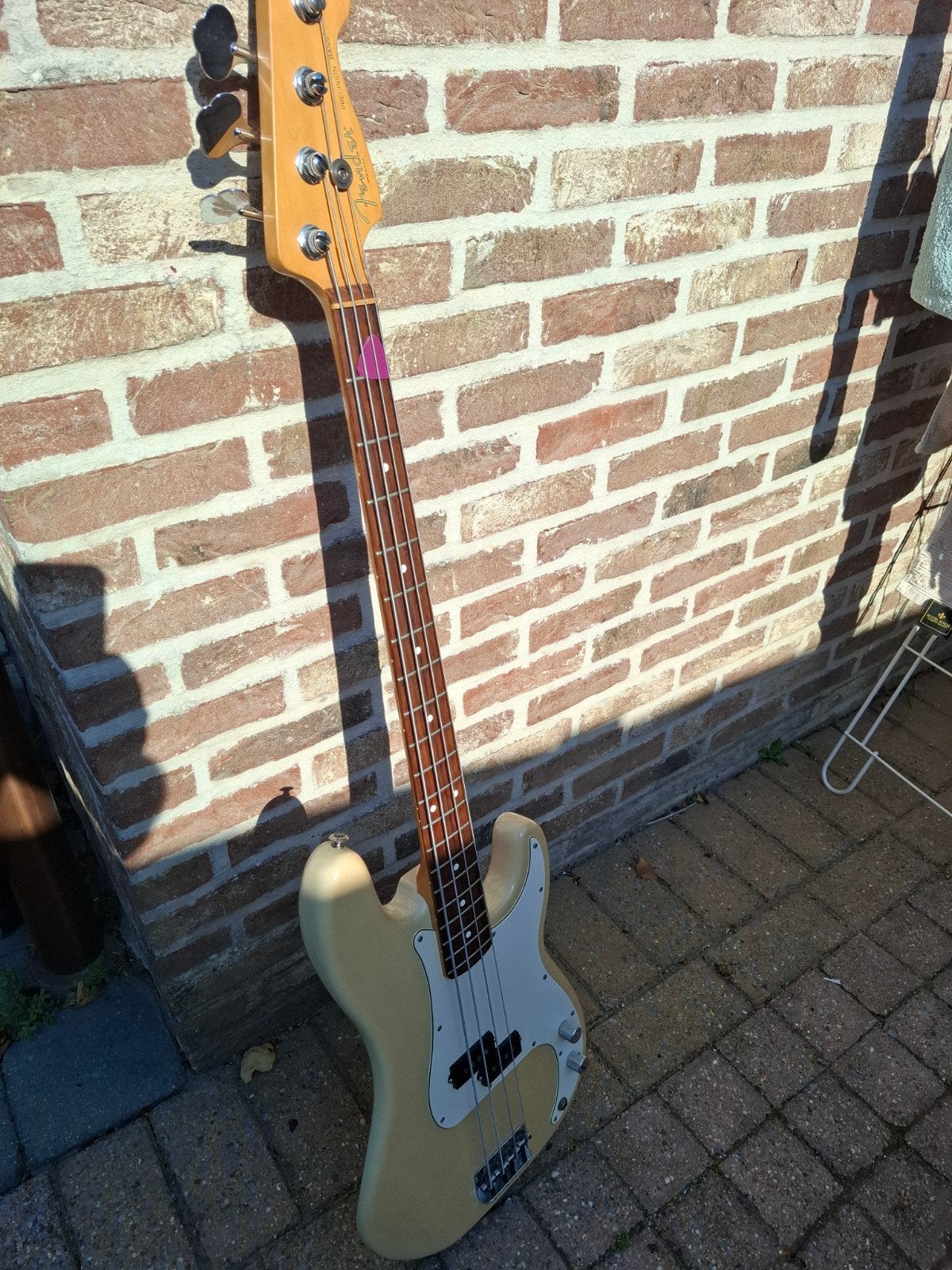 Fender Precision Bass, Ophalen, Gebruikt, Elektrisch, 6-snarig