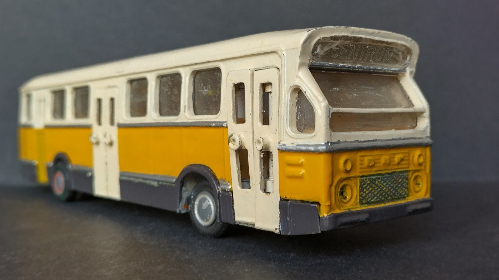 Daf Citybus geel 1:50 Lion Car Pol, Gebruikt, Verzenden, ., .