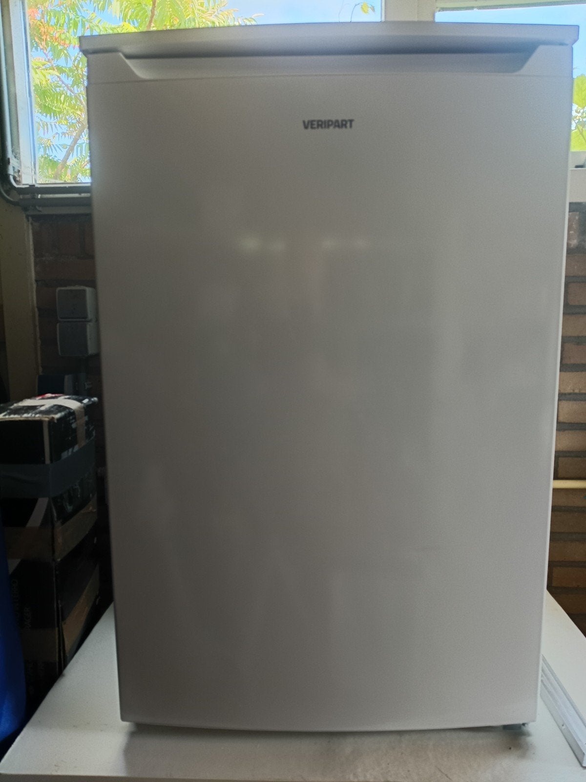 Vriezer tafelmodel 3 lades (2mnd oud), Witgoed en Apparatuur, Vriezers en Diepvrieskisten, Minder dan 60 cm, Zo goed als nieuw