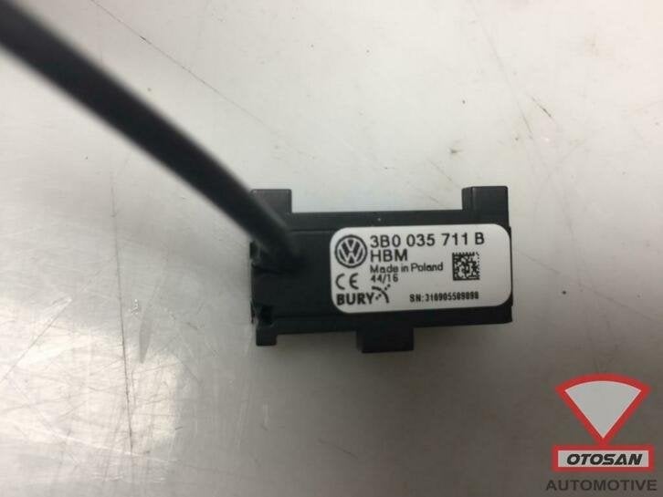 vw touareg iii 2018 microfoon voor telefoon 3b0035711b, Gebruikt, Volkswagen, Volkswagen AG, Berliner Ring 2
38440  Wolfsburg, DE