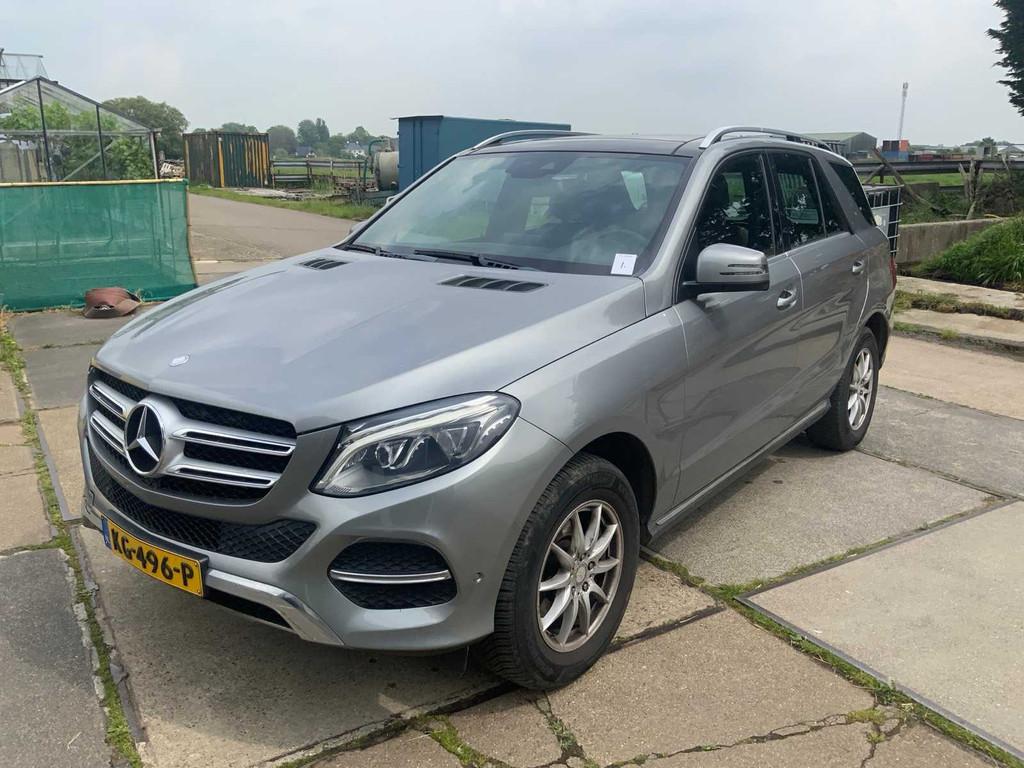 2016 Mercedes-Benz GLE-klasse 350 d 4MATIC Personenauto, Auto's, Gebruikt, Euro 6, 255 €/maand, GLE