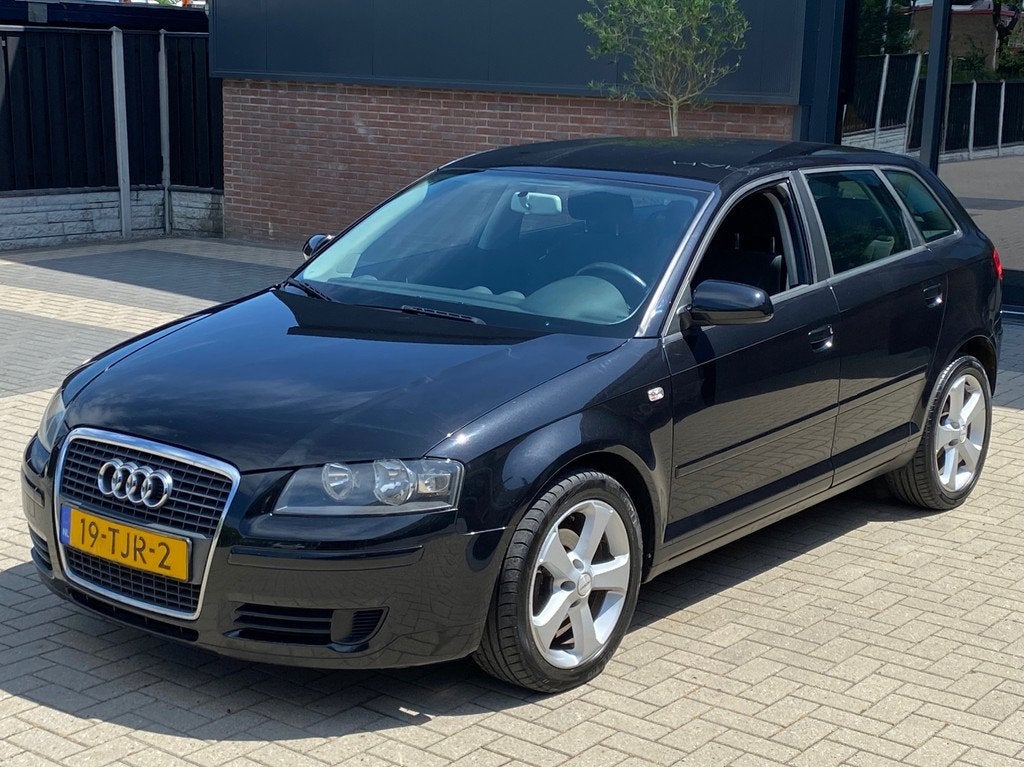 Audi A3 Sportback 1.9 TDI Attraction 5 DEURS CRUISE CLIMA L., Auto's, Audi, Voorwielaandrijving, Stof, Gebruikt, 4 cilinders