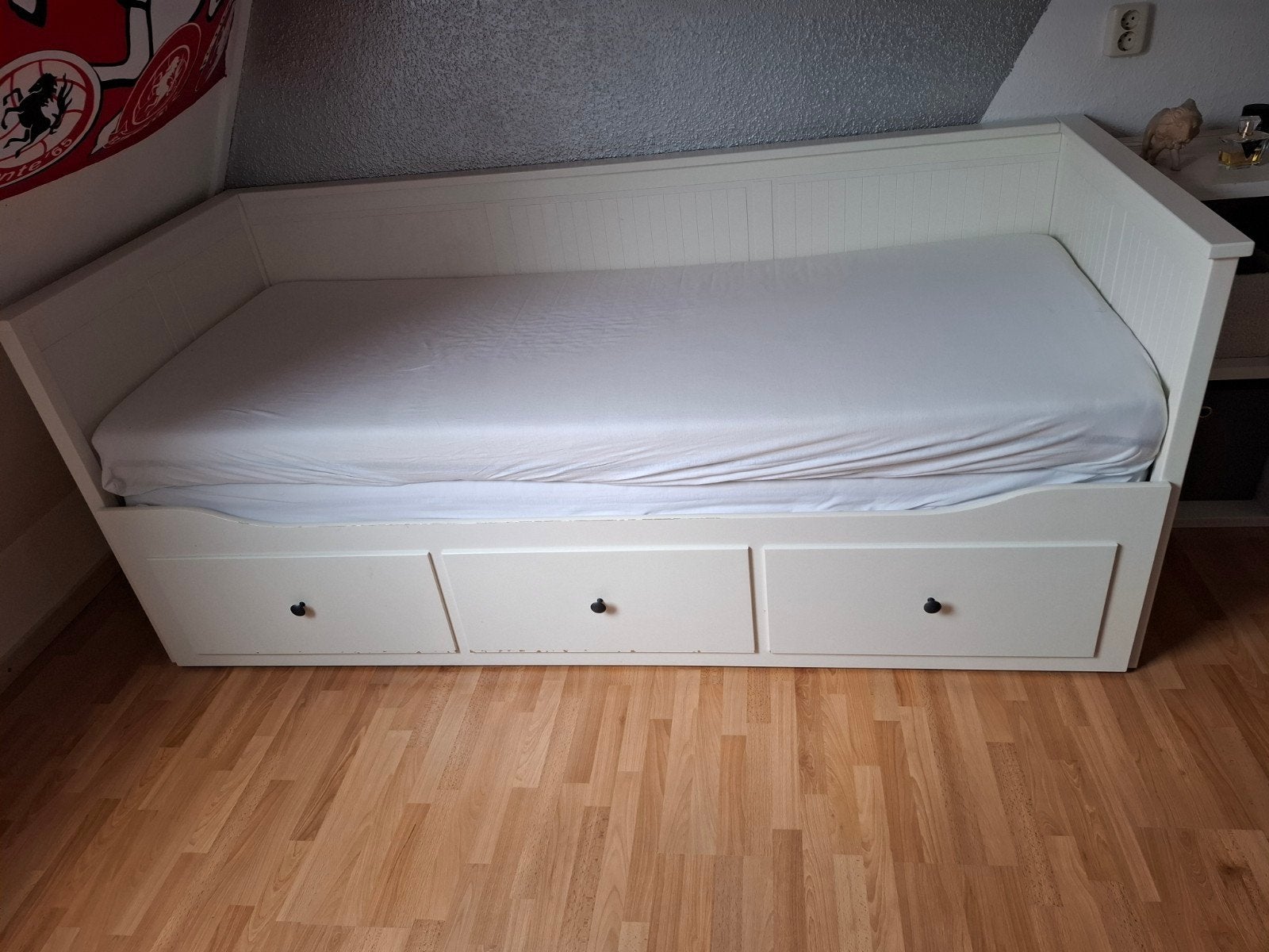 Hemnes bed Ikea, Huis en Inrichting, Slaapkamer | Slaapbanken, Ophalen, Gebruikt, Tweepersoons, 80 cm