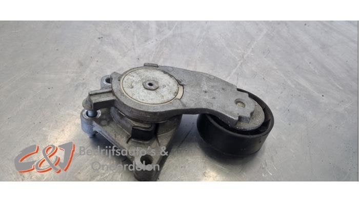 Spanrol Multiriem van een Ford Transit Connect