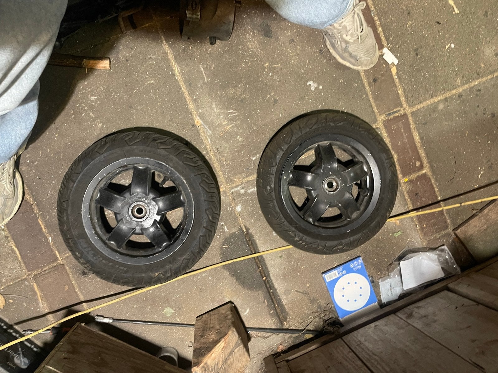 2x Zip velgen met banden (één lek), Ophalen of Verzenden, Gebruikt, Overige typen, Piaggio