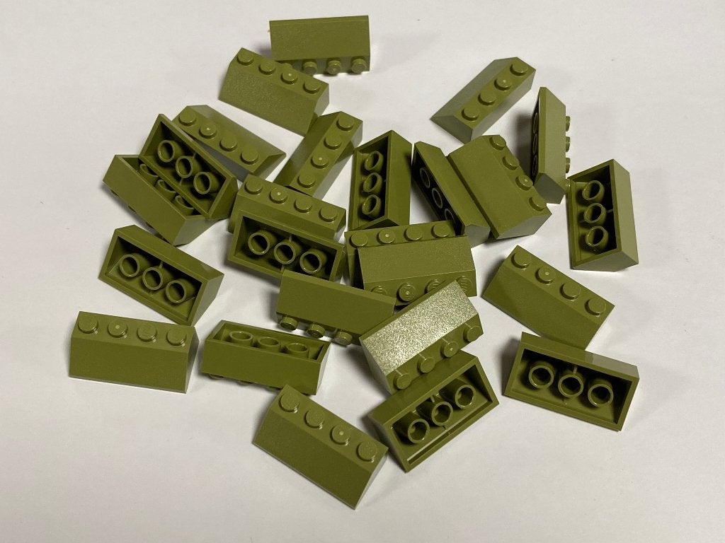 Partij 25x nieuwe 2x4 Lego dakpannen in diverse kleuren, Overige thema's, Lego, Nieuw, Ophalen of Verzenden