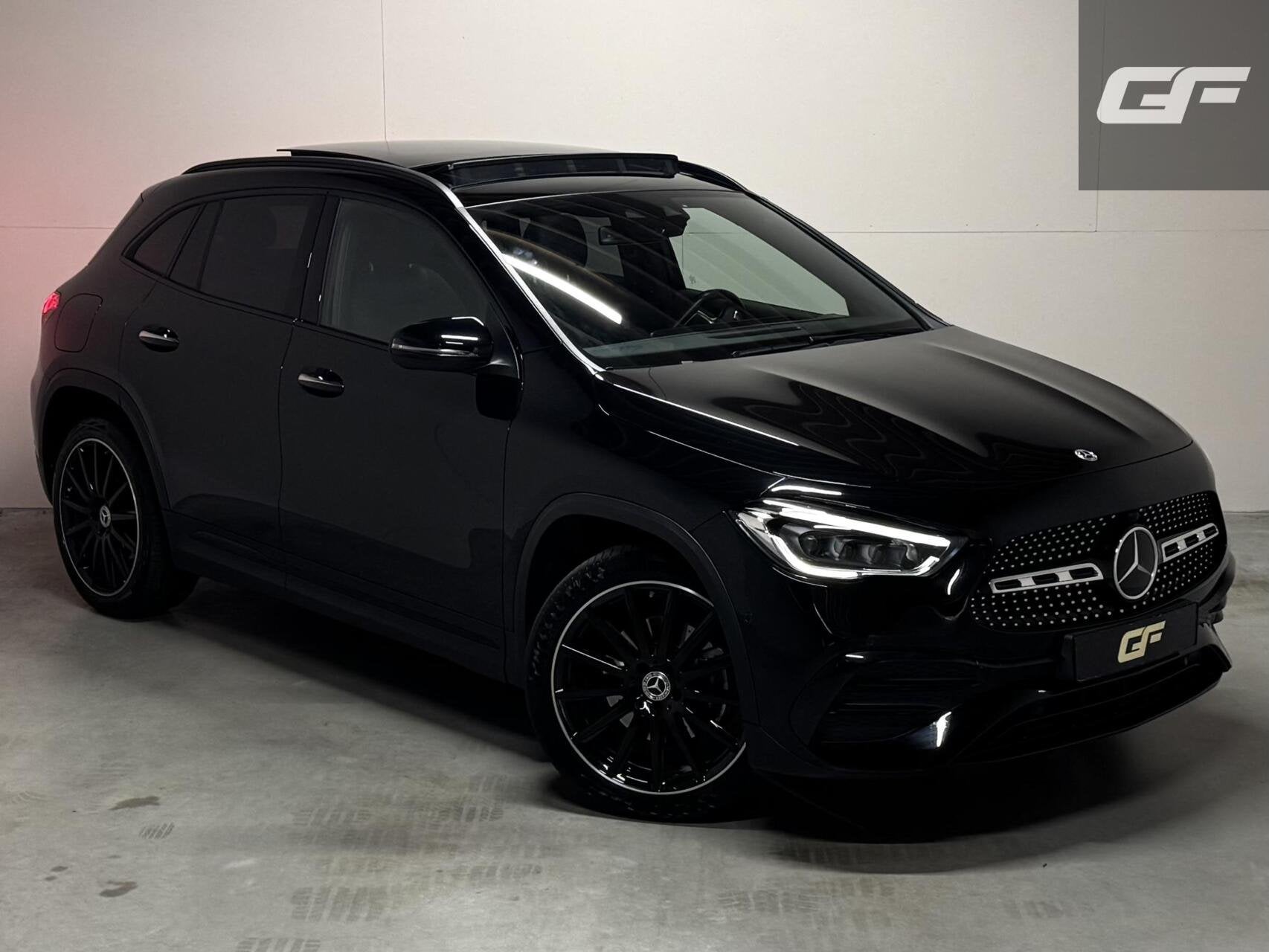 Mercedes GLA-klasse 250e AMG Pano Sfeer CarPlay ACC Stoelver, Auto's, 77 km/l, Gebruikt, Zwart, Met garantie (alle)
