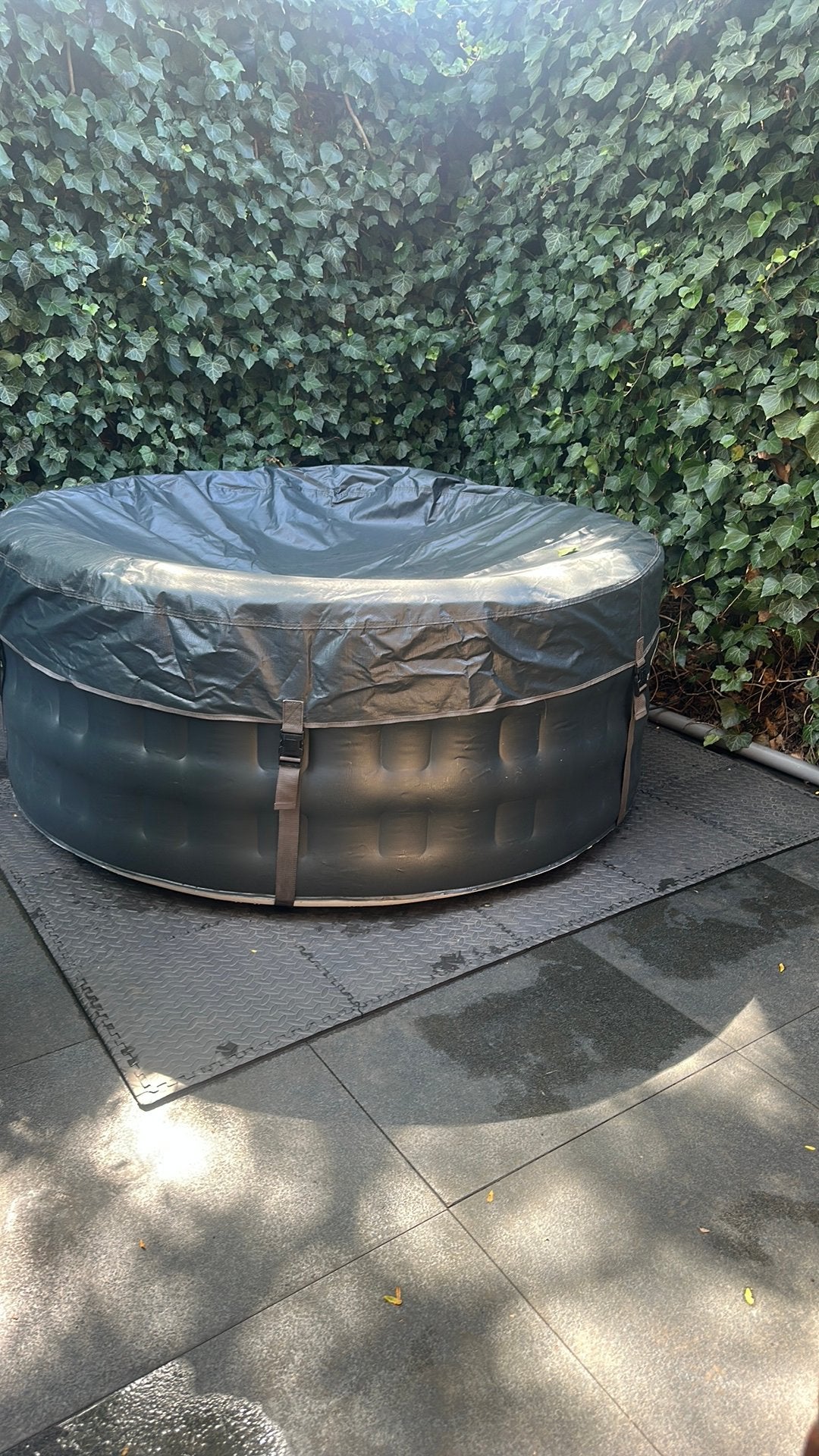Jacuzzi als nieuw,, Tuin en Terras, Bubbelbaden en Hottubs, Ophalen of Verzenden, Zo goed als nieuw, Afdekzeil