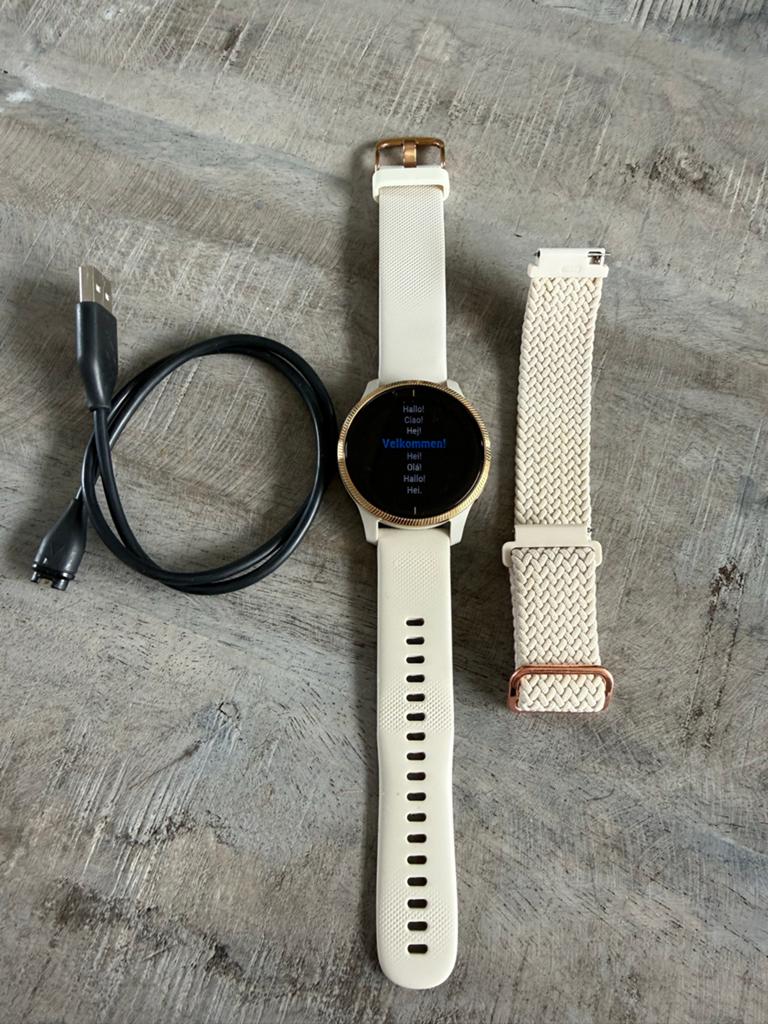 Garmin Venu 1 smartwatch - met extra bandje en oplaadkabel, Ophalen, Gebruikt, GPS, Android