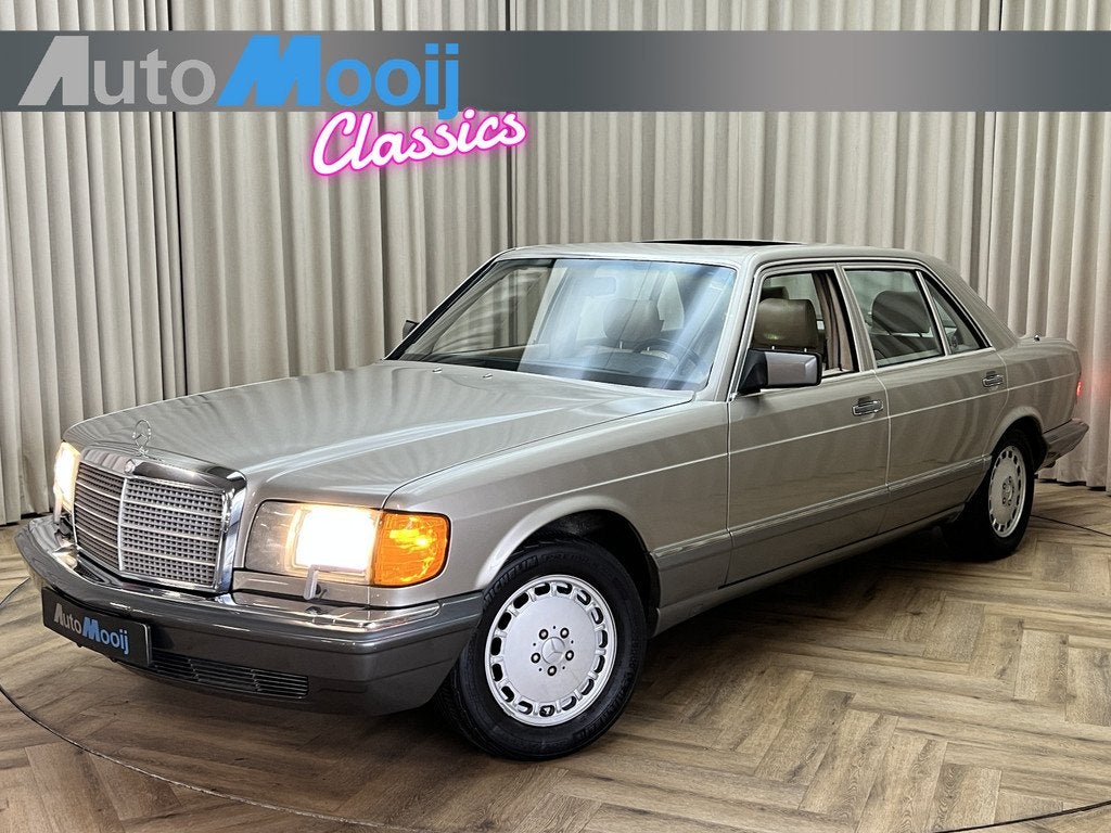 Mercedes-Benz S-Klasse 300 SEL / Boekjes / ABS / Verlengd /, Auto's, Oldtimers, Automaat, Achterwielaandrijving, 179 pk, Beige