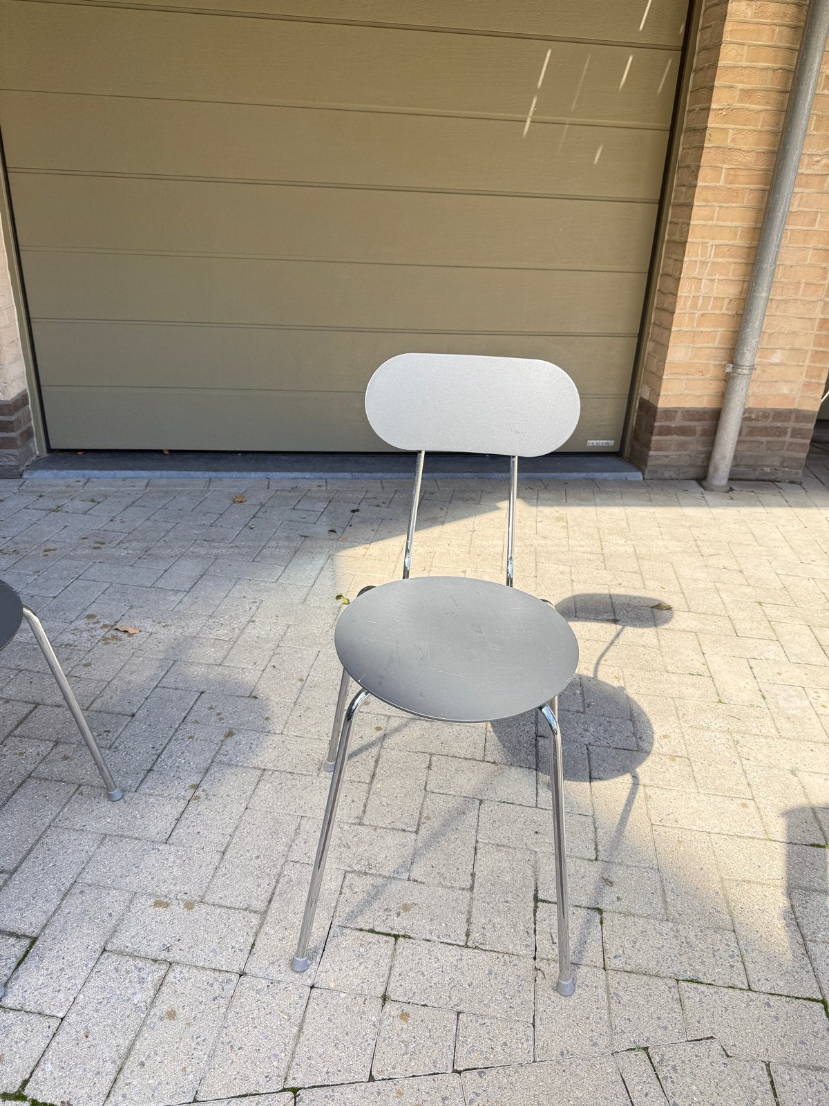 Magis Mariolina stoelen - Set van 2 - Grijs, Huis en Inrichting, Ophalen, Kunststof, Twee, Zo goed als nieuw