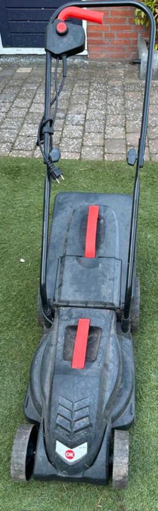 Grasmaaier electrische elektrische merk ok 25e, Ophalen of Verzenden, Zo goed als nieuw