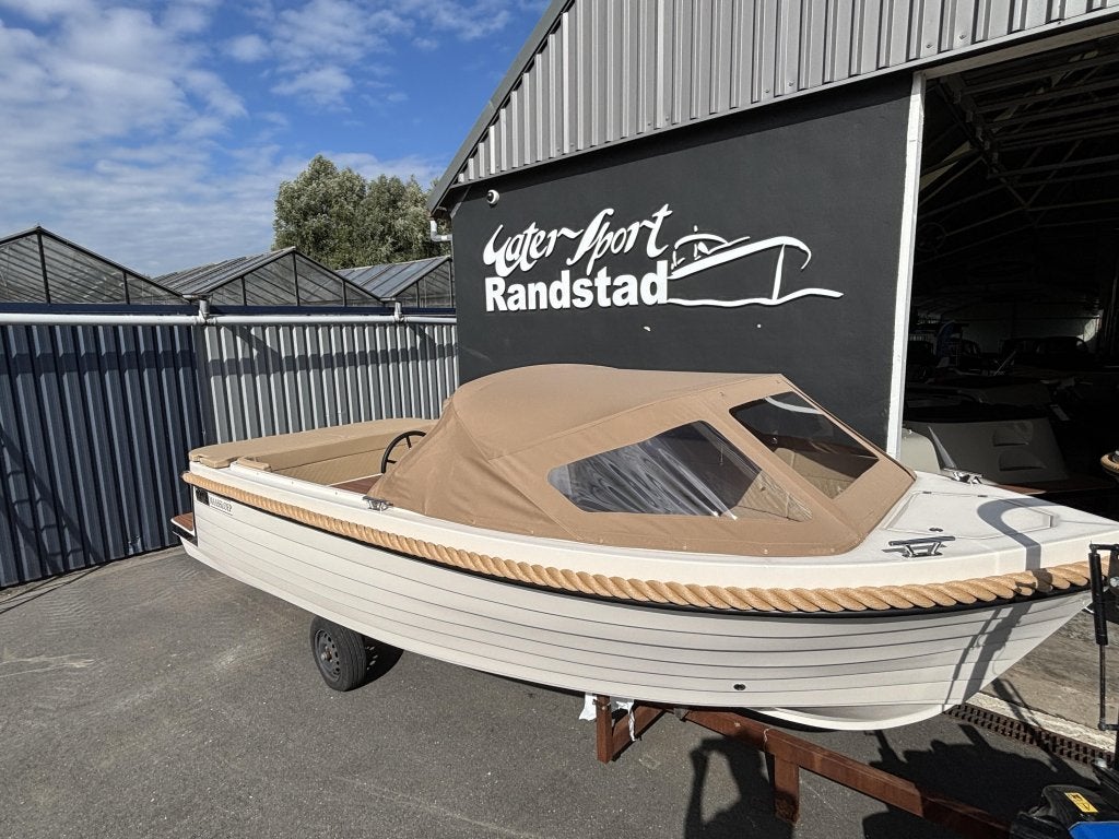 Maassloep 680 | Tender | Brandstof of Elektrisch |, Watersport en Boten, Niet ingevuld, Tender, 0 pk, Niet ingevuld