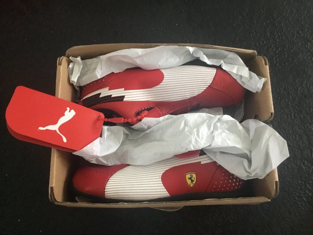 formule 1 Ferrari Puma kinderschoenen maat 24, Ophalen of Verzenden, Nieuw, Formule 1