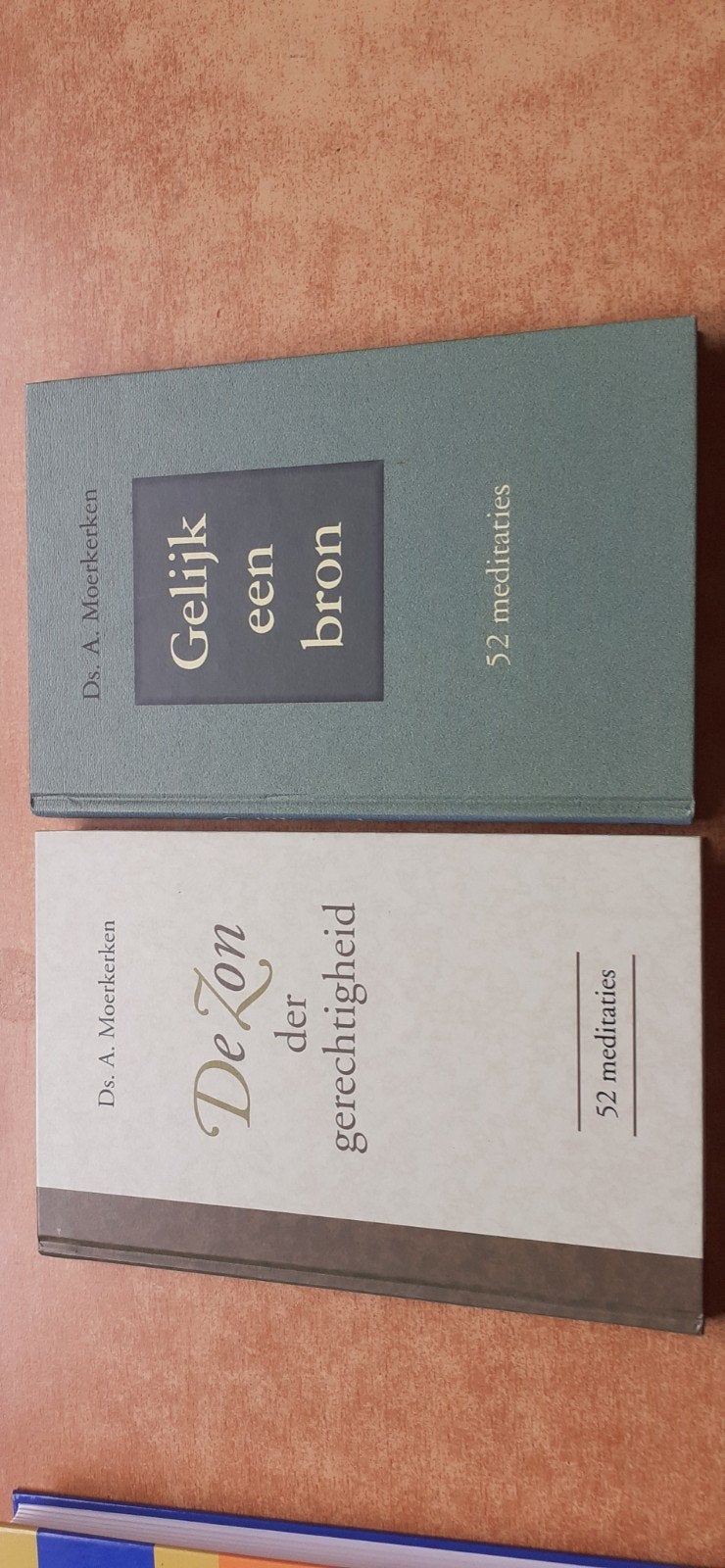 A. Moerkerken - Gelijk een bron en de zon der gerechtigheid, Boeken, Ophalen of Verzenden, Zo goed als nieuw, A. Moerkerken
