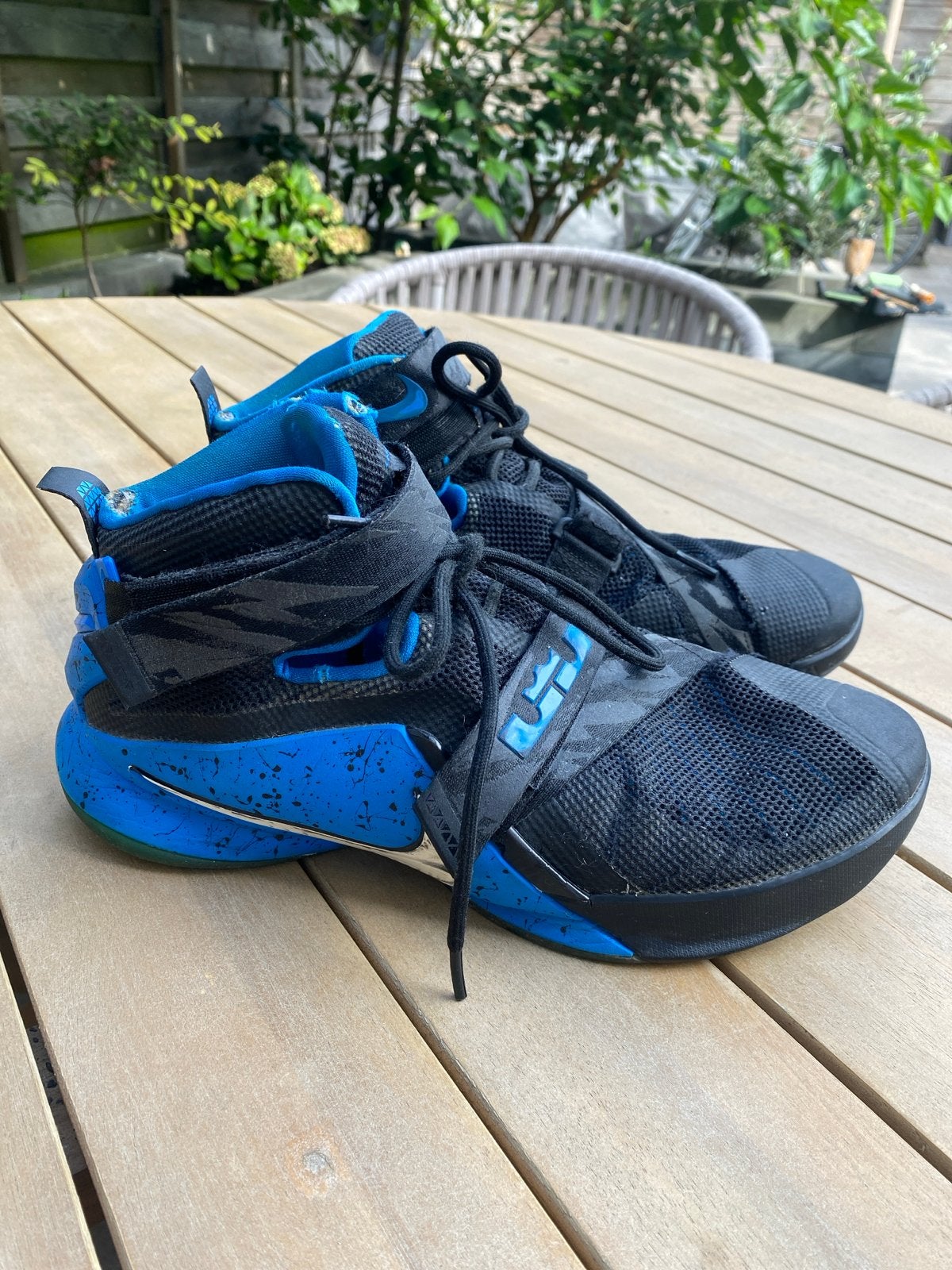 Nike basketbalschoenen - Maat 44.5 - Gebruikt, Ophalen of Verzenden, Gedragen, Sportschoenen