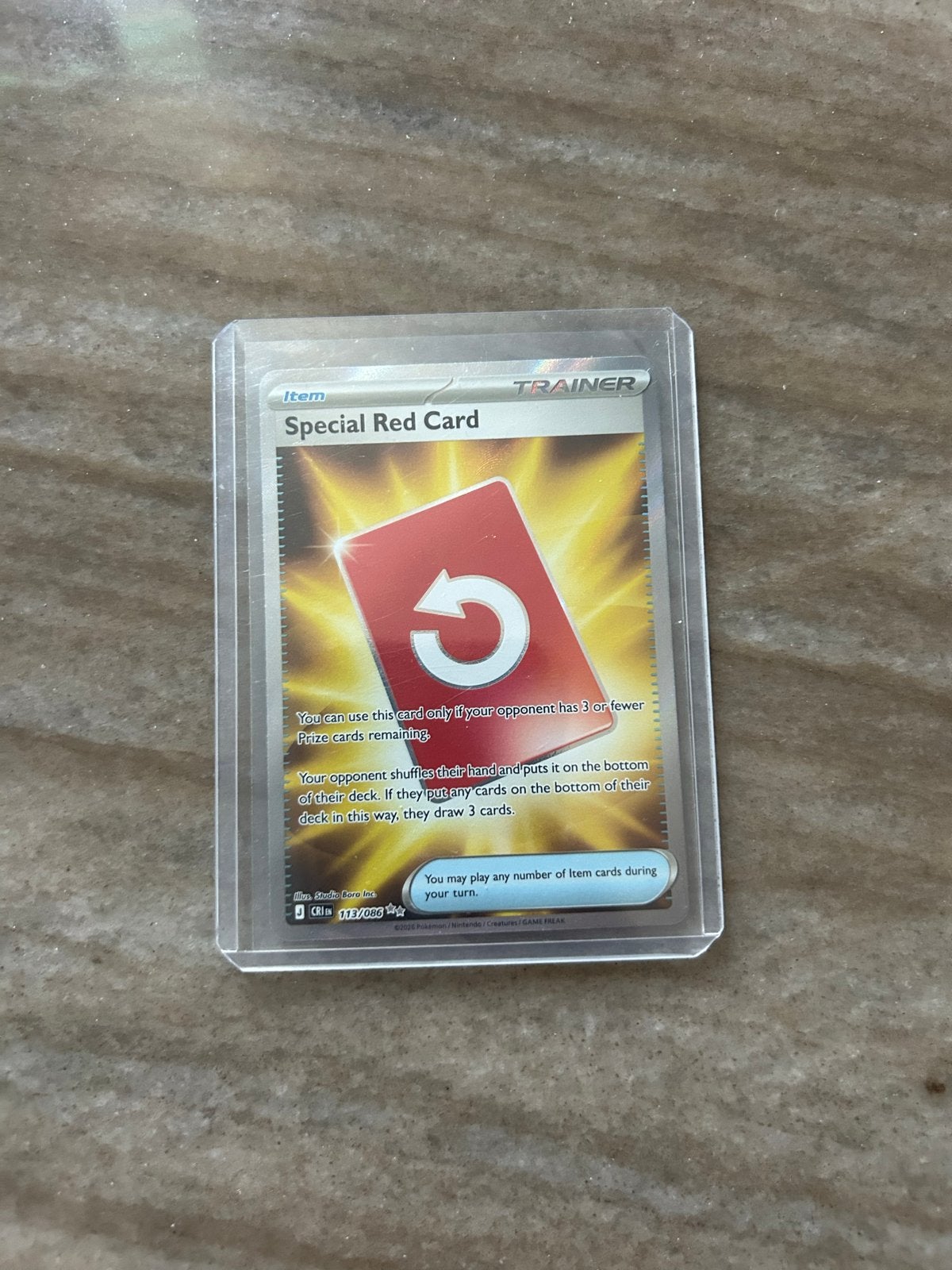 Pokémon TCG: Special Red Card Trainer Kaart, Ophalen of Verzenden, Zo goed als nieuw, Losse kaart