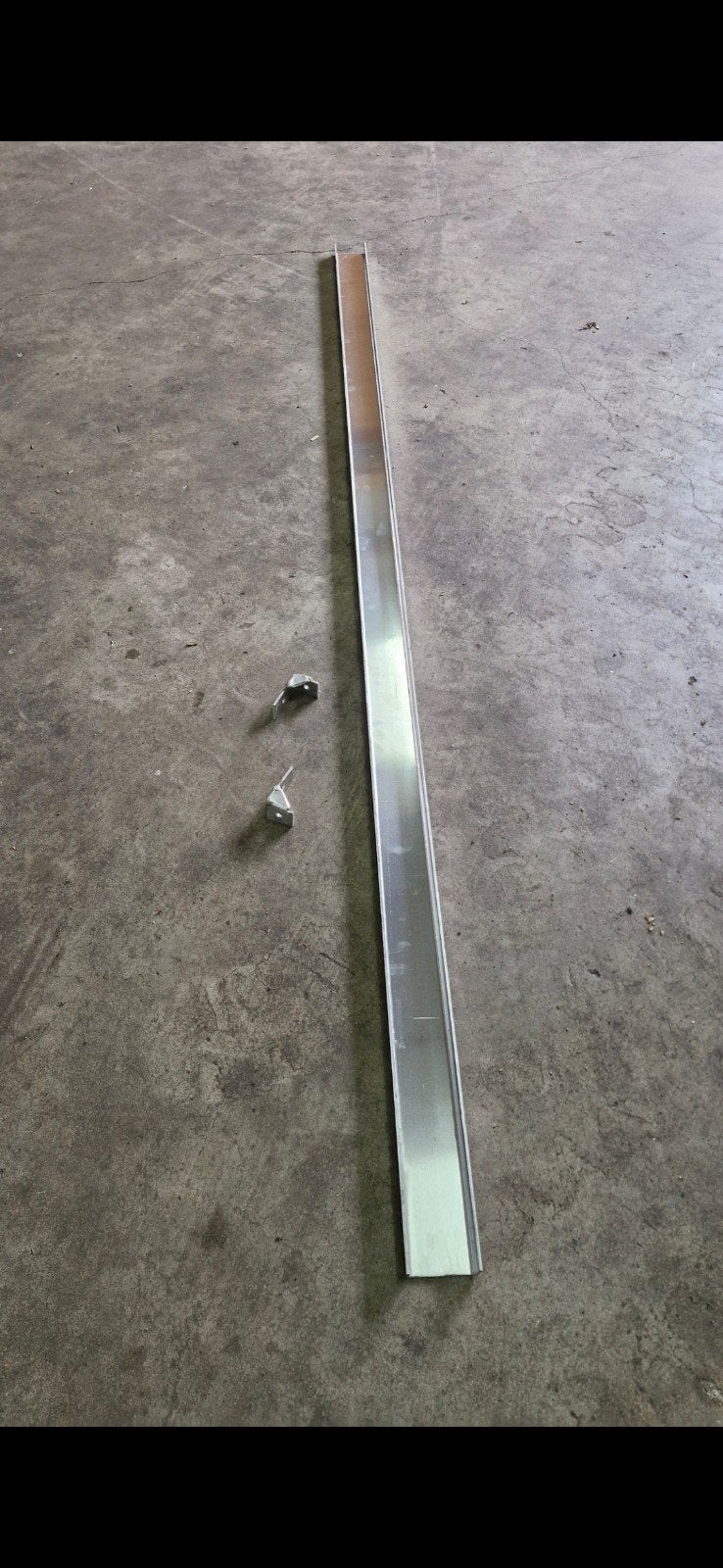 Lampenlat voor achter de spoiler, Ophalen, Scania