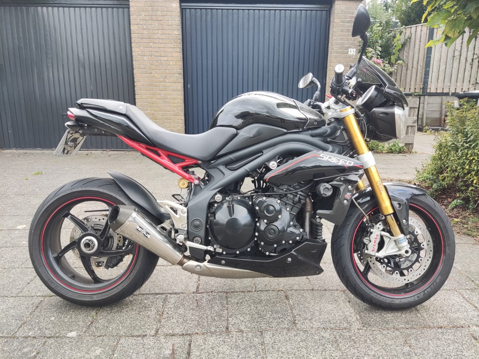 Triumph Speed Triple 1050 R, Motorrijbewijs A, 3 cilinders, Particulier, 1050 cc
