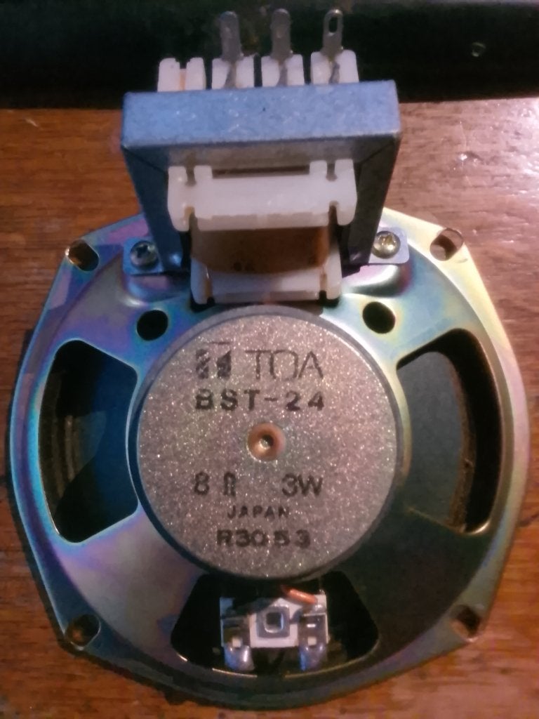 Twee TOA BST-24 luidsprekerunits voor Euro 16,00 (per 4/8), Verzenden, Versterker