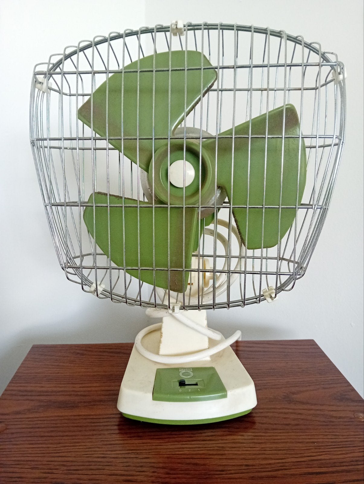 Vintage Taurus Ventilator, Ophalen of Verzenden, Tafelventilator