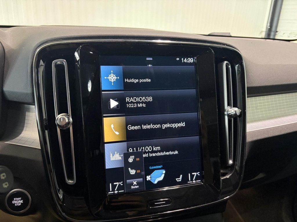 Volvo XC40 T4 Plug-in Hybrid Panodak Leder 360Camera 211pk, 129 pk, Blauw, Bedrijf, Hybride Elektrisch/Benzine