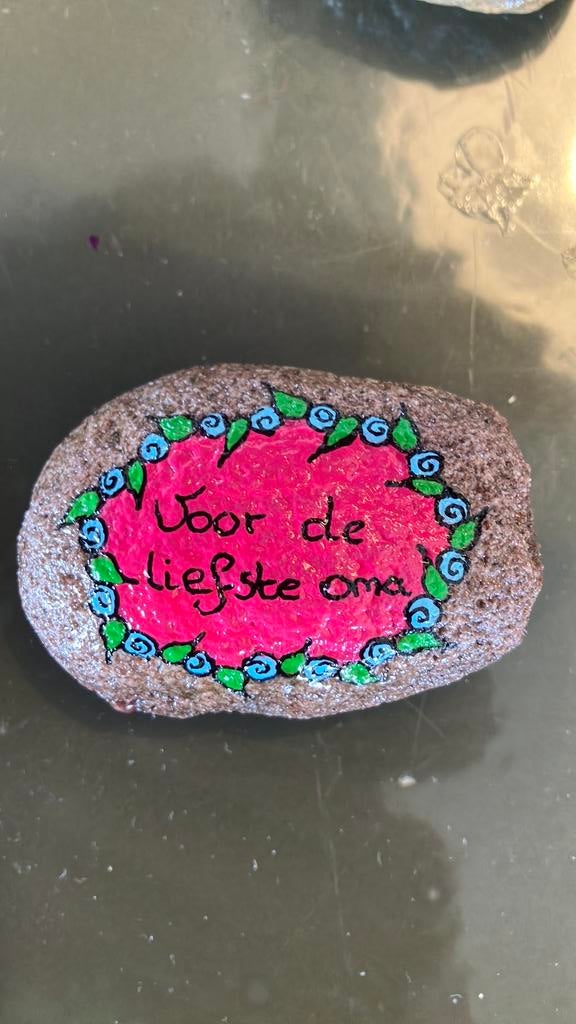 Beschilderde steen met tekst, Ophalen of Verzenden, Zo goed als nieuw