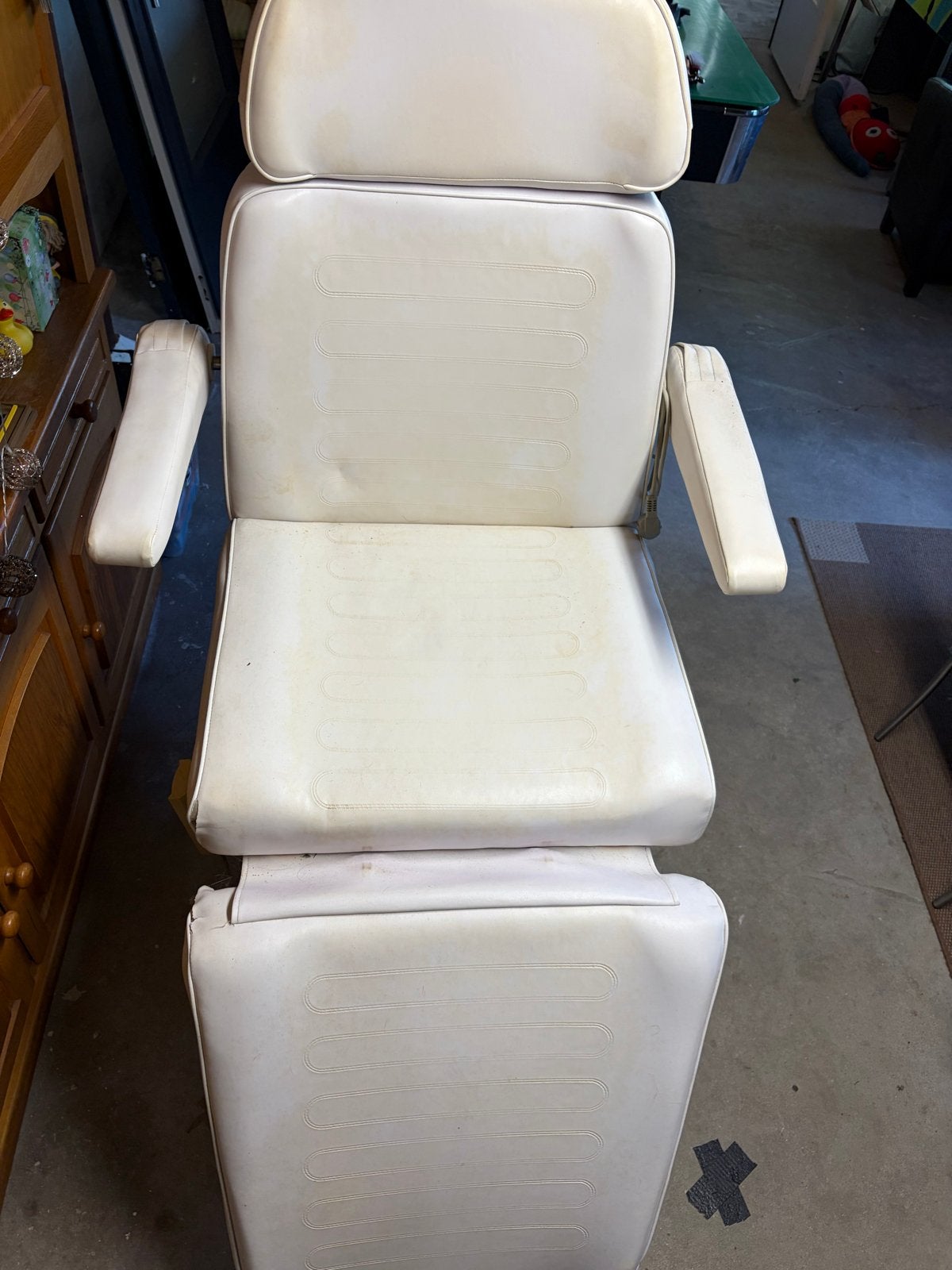 Witte behandelstoel/massagestoel - Gebruikt, Huis en Inrichting, Ophalen, Kunststof, Gebruikt, Wit