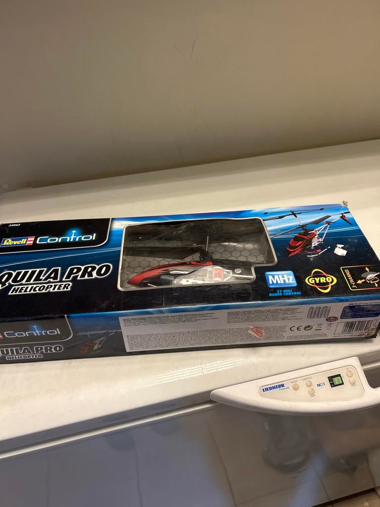 Revell Control Aquila Pro Helikopter 27 MHz, Hobby en Vrije tijd, Modelbouw | Radiografisch | Helikopters en Quadcopters, Elektro