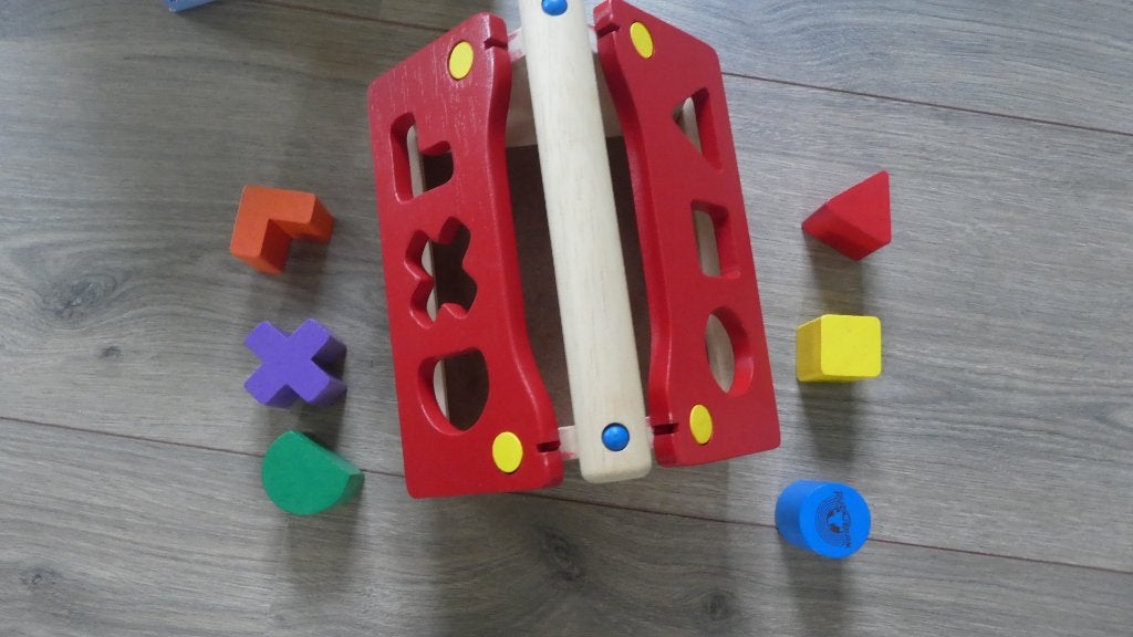 houten huisje (met vormpjes), Kinderen en Baby's, Speelgoed | Houten speelgoed, Ophalen of Verzenden, Zo goed als nieuw, Overige typen