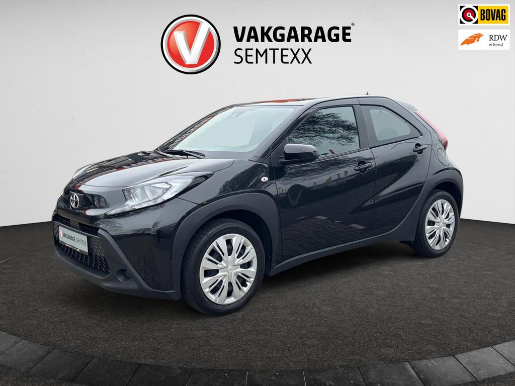Toyota Aygo X 1.0 VVT-i S-CVT Play | Automaat | Carplay | Ca, Auto's, Toyota, Stof, Gebruikt, 4 stoelen, Zwart