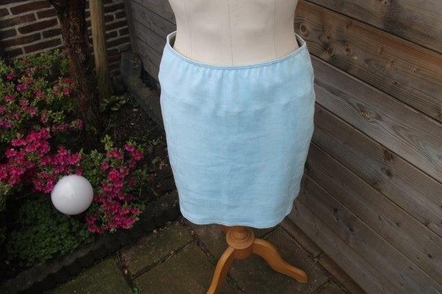 Rok licht blauw Marccain Suede Look mt N2 (S) Vaste prijs, Blauw, Ophalen of Verzenden, Zo goed als nieuw, Maat 36 (S)