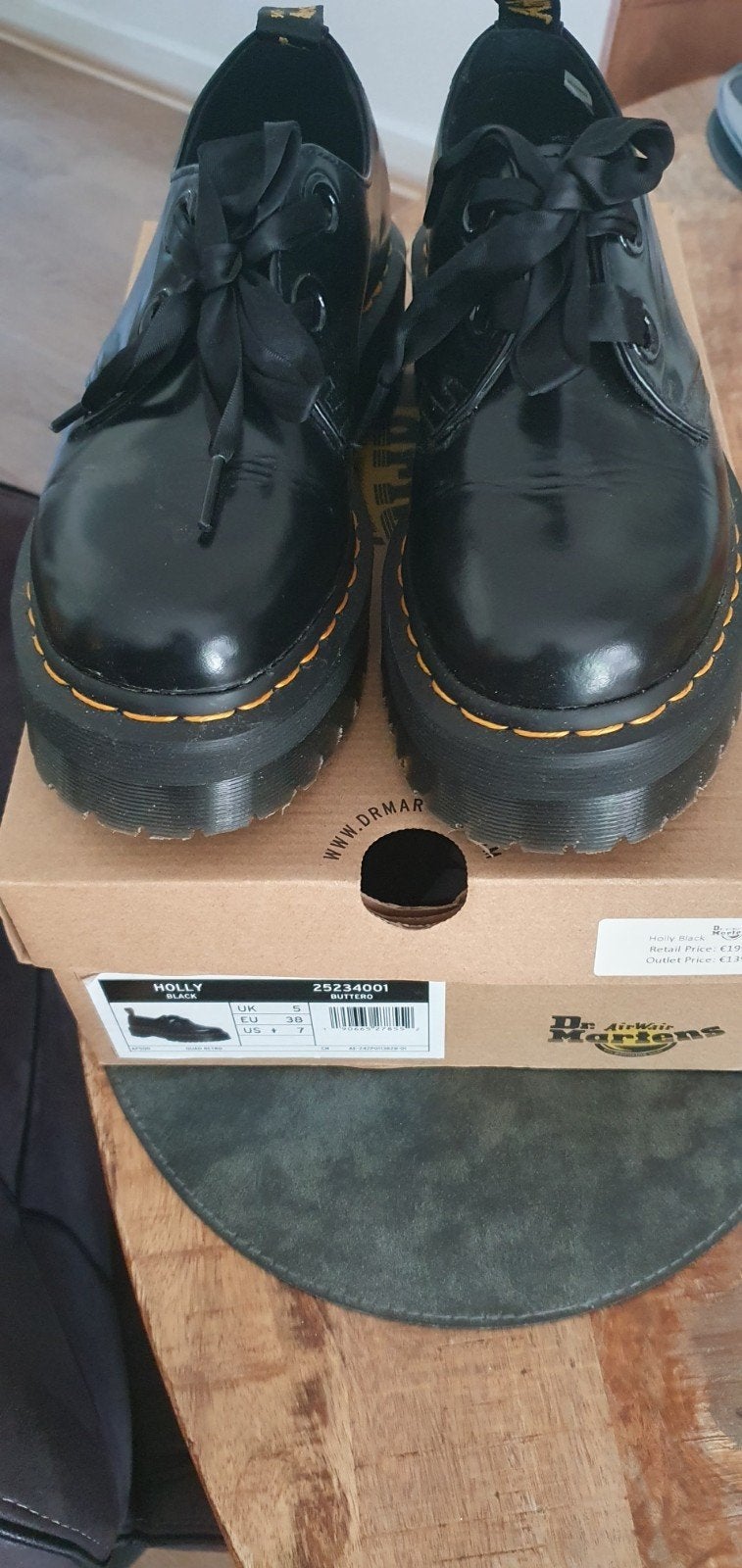 Dr. Martens Holly Quad Retro Plateau Schoenen Zwart EU 38, Ophalen, Nieuw, Zwart