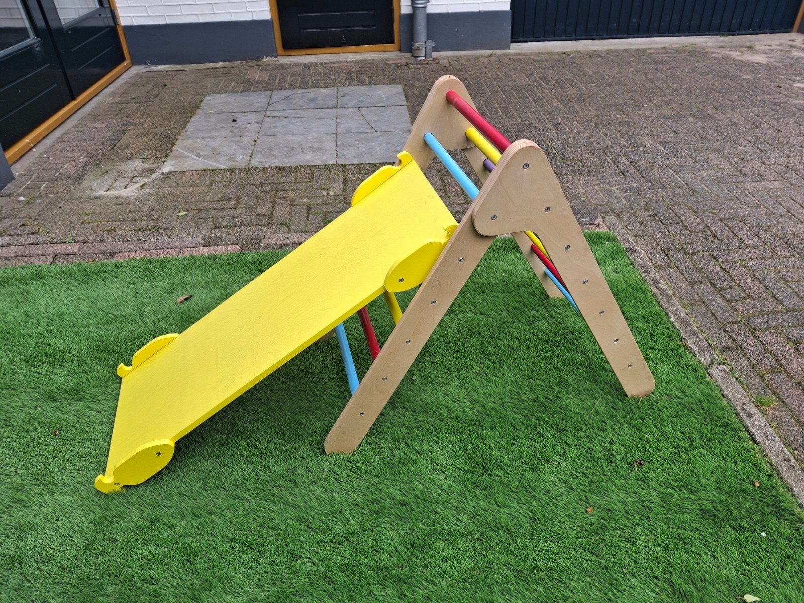 Houten klimrek met glijbaan, Kinderen en Baby's, Speelgoed | Buiten | Speeltoestellen, Ophalen of Verzenden, Zo goed als nieuw