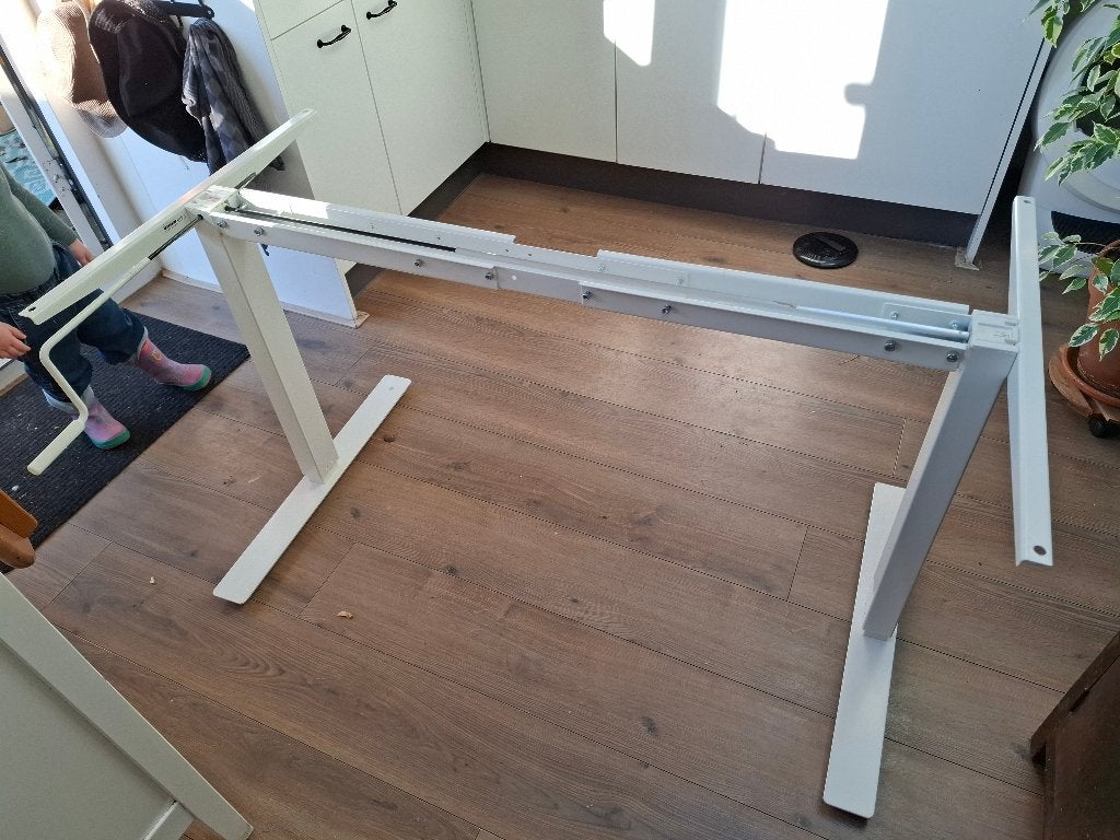 IKEA Skarsta zit/sta onderstel wit - slinger, zonder blad, Ophalen, Zit-sta bureau, Gebruikt, In hoogte verstelbaar