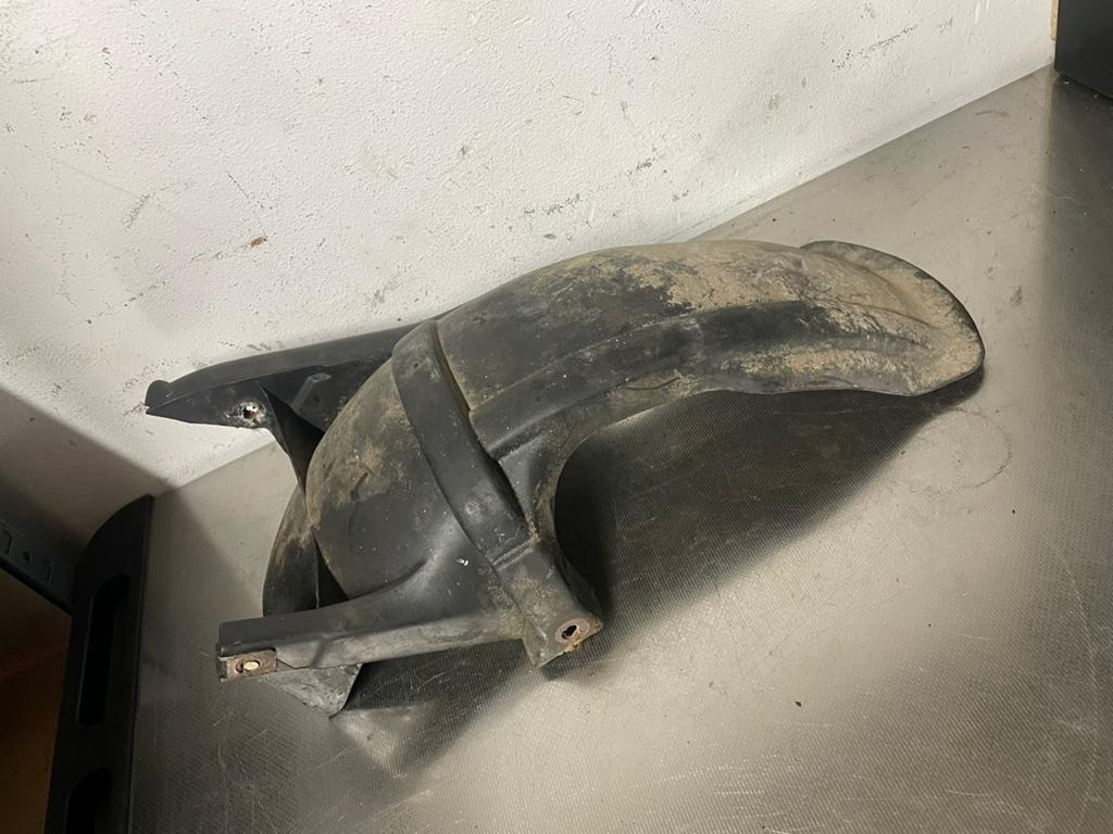piaggio skipper / hexagon 125cc - 180cc spatbord, Ophalen