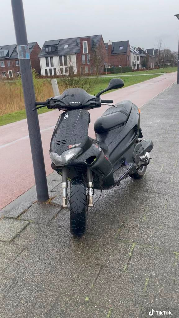 Gilera runner airsal 70cc 2t tekoop/teruil, Ophalen, Zo goed als nieuw, Blok, Piaggio