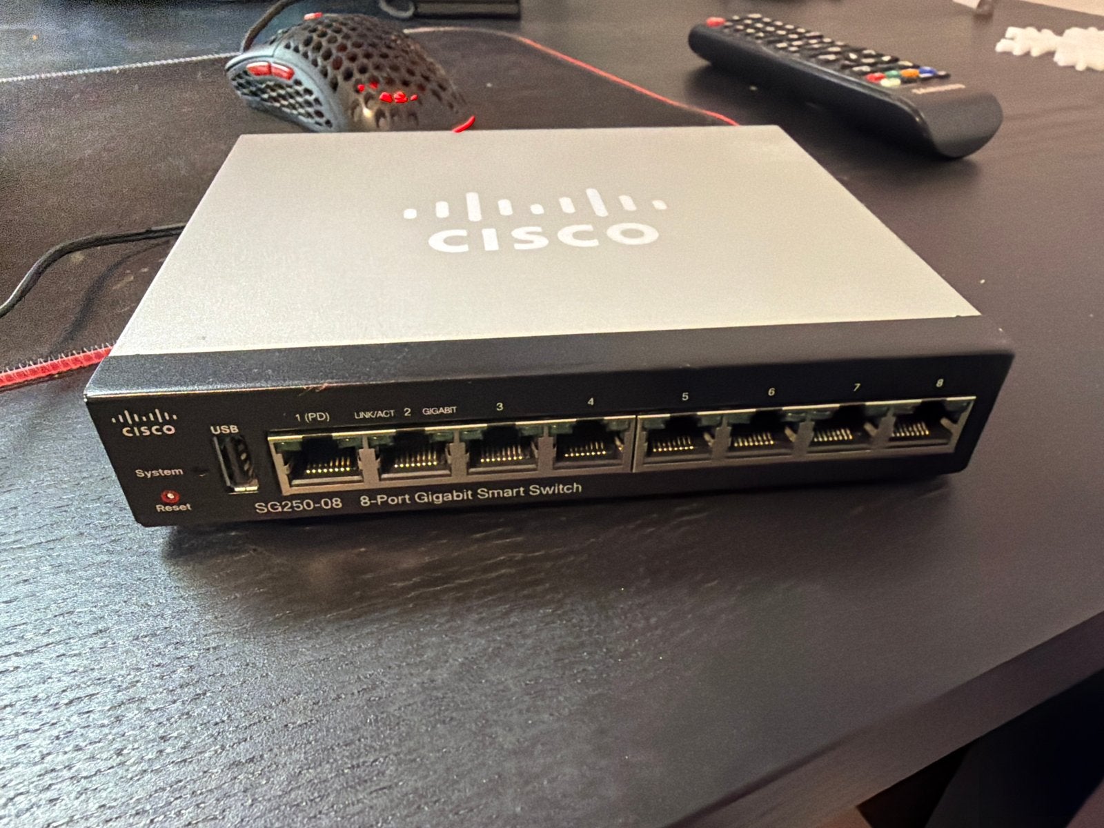 Cisco SG250-08 8-Poorts Gigabit Smart Managed Switch, Ophalen of Verzenden, Zo goed als nieuw