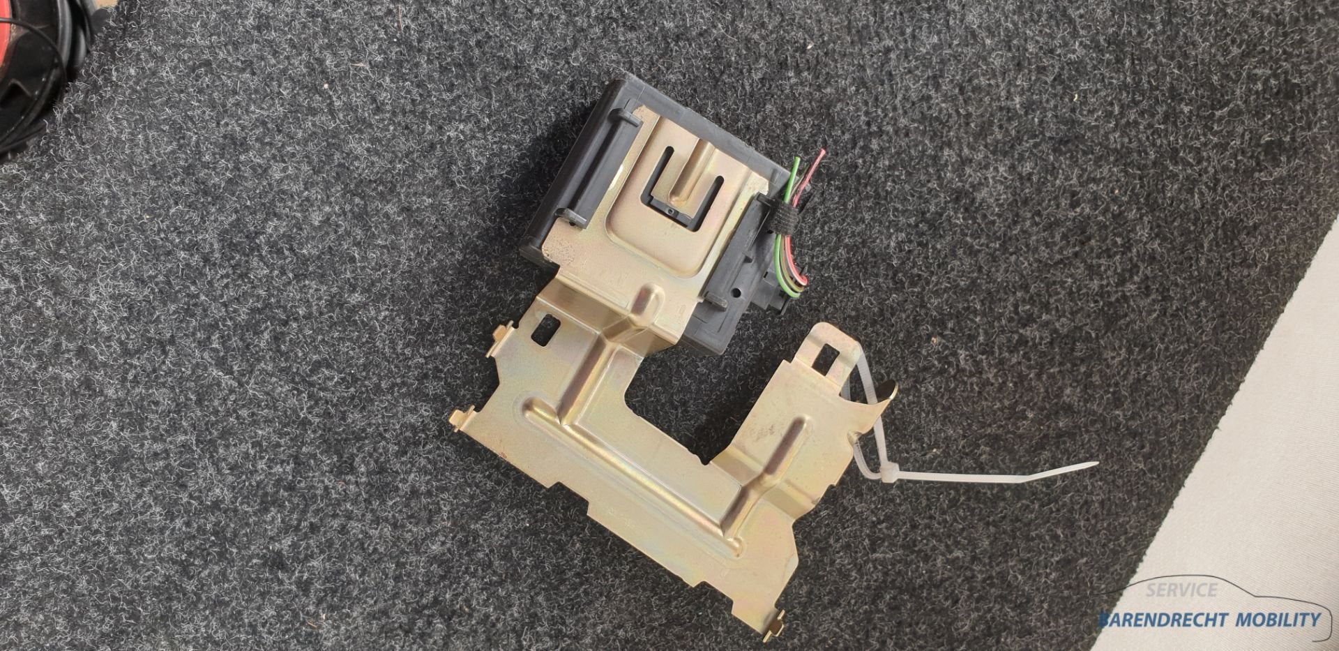 Alarm module W203 W211 C-klasse E-klasse Mercedes 2118209126, Gebruikt, Mercedes-Benz AG, Mercedes-Benz, Ophalen of Verzenden