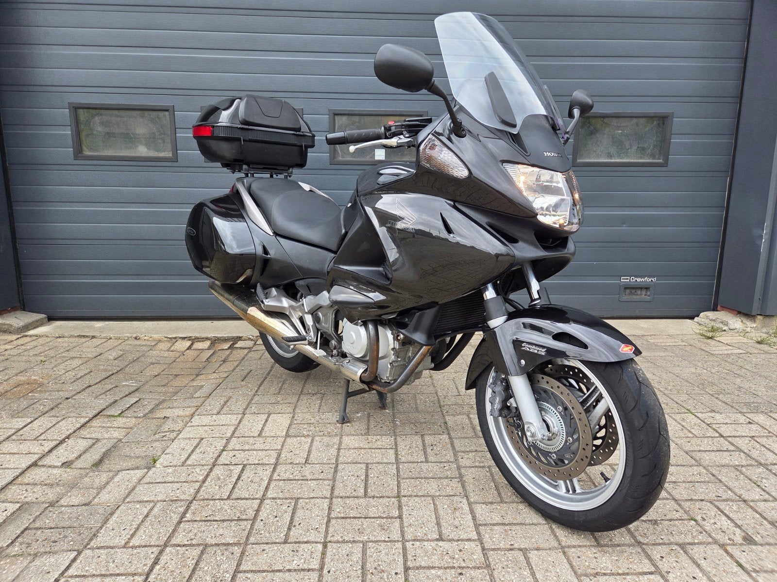 Honda Deauville NT700V - Comfortabele Toermotor met Koffers, 2 cilinders, Motorrijbewijs A, Gebruikt, Particulier