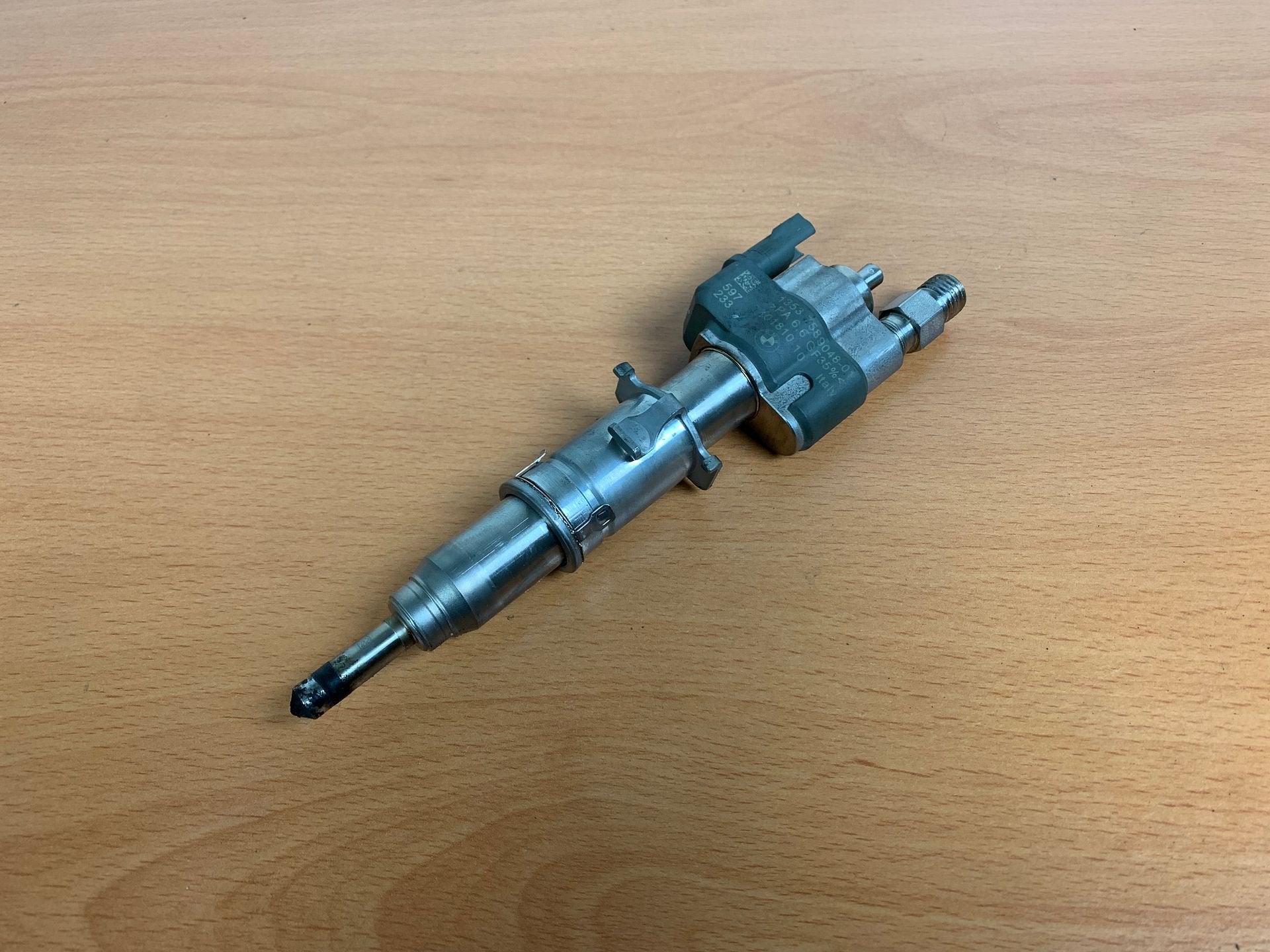 bmw 1 + 3 serie N43B20A N43B16A benzine injector 7589048-01, Gebruikt, -, -, Ophalen of Verzenden
