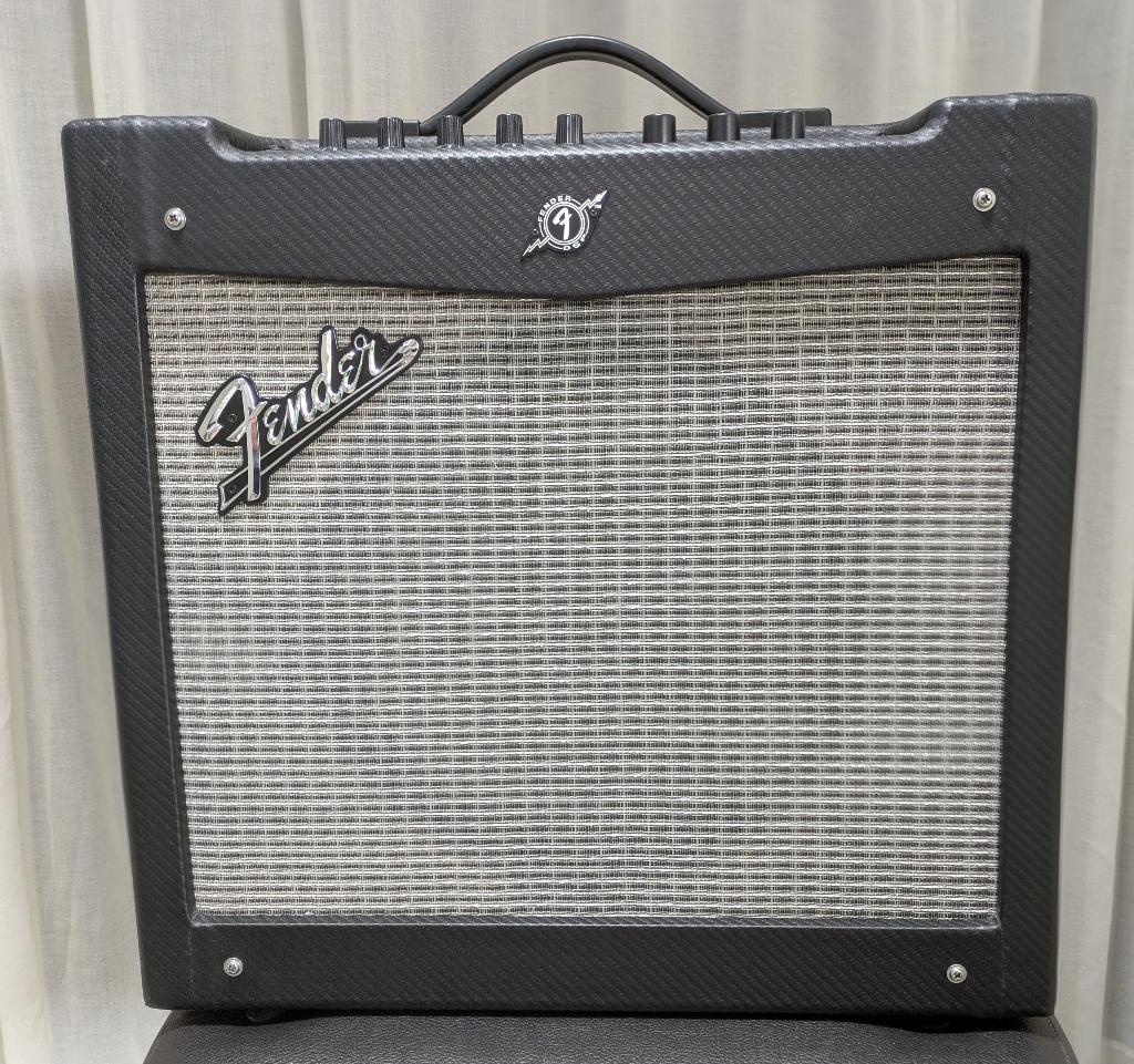 Fender Mustang II, Muziek en Instrumenten, Versterkers | Bas en Gitaar, Zo goed als nieuw, Gitaar, Minder dan 50 watt, Ophalen