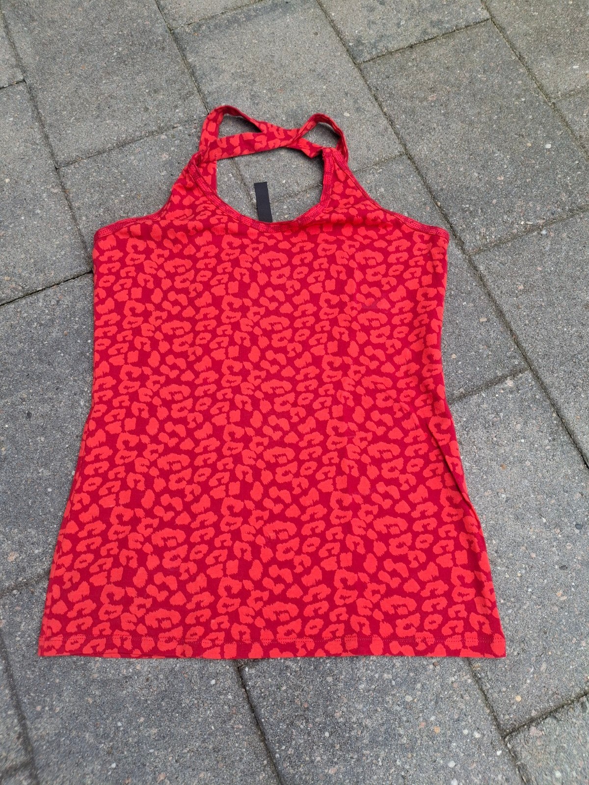 10 days top, Kleding | Dames, Ophalen of Verzenden, Zo goed als nieuw, Rood, Zonder mouw
