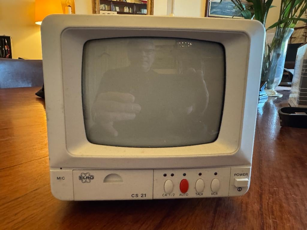 ELRO Bewaking Monitor jaren '80 zwart-wit, Ophalen of Verzenden, Gebruikt, Binnencamera