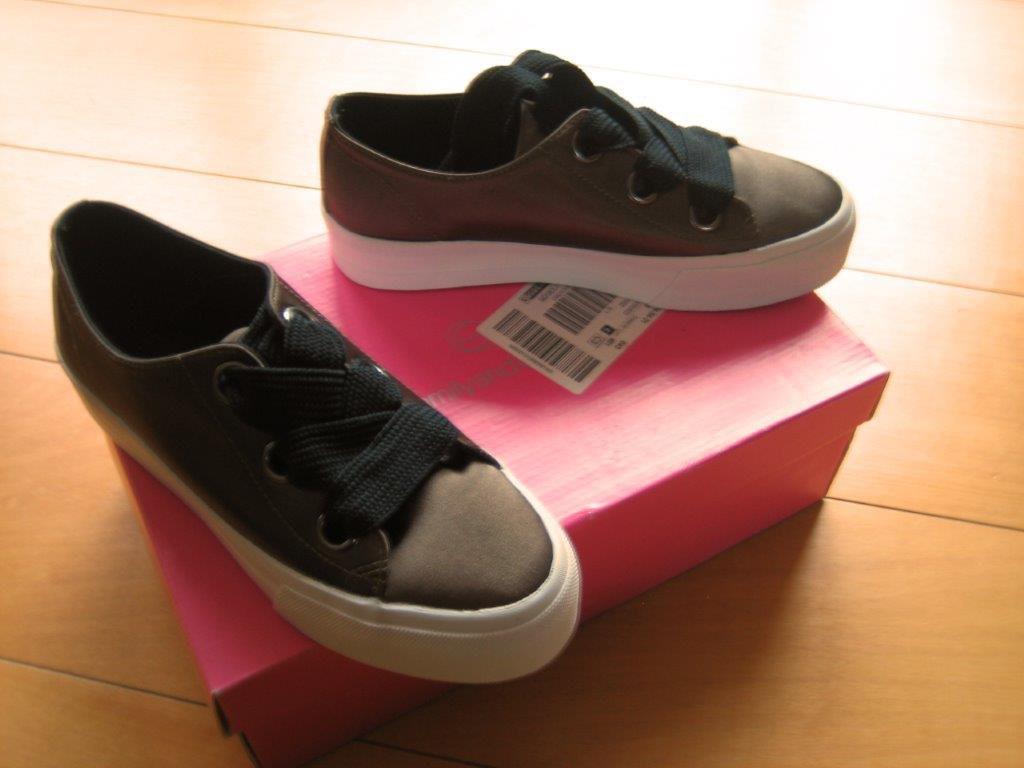 Nieuw! Olijfkleurige sneakers EMILY AND EVE 38 snazzeys, Kleding | Dames, Schoenen, Verzenden, Nieuw, Sneakers of Gympen, Groen
