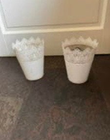 2 witte metalen orchidee potten, Gebruikt, Rond, Ophalen of Verzenden, Metaal